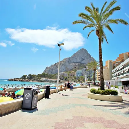 Xavier - Oceanfront With Sea Views In Appartement