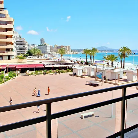 Xavier - Oceanfront With Sea Views In Apartment *