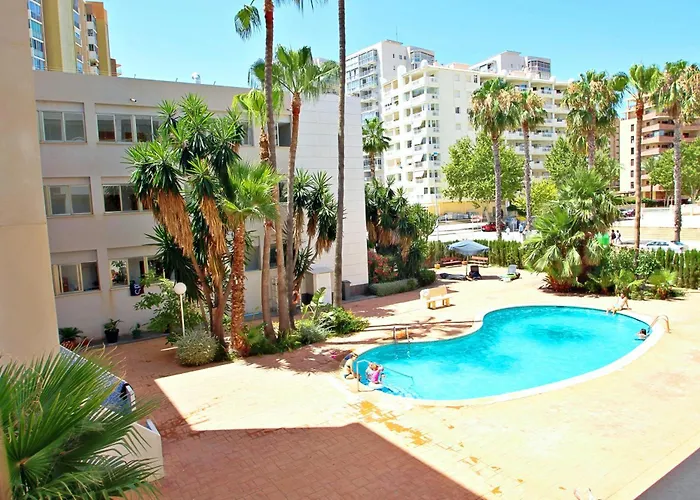 Xavier - Oceanfront With Sea Views In *