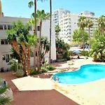 Xavier - Oceanfront With Sea Views In *