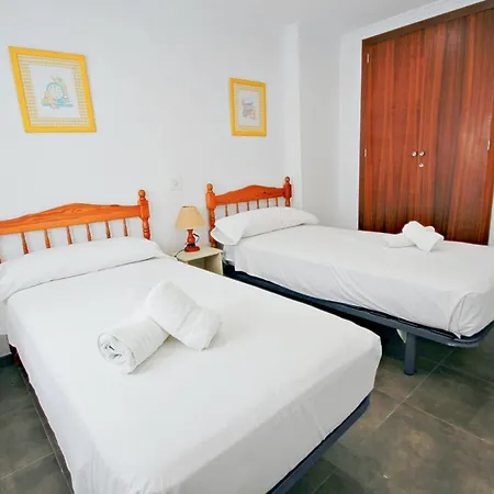 Xavier - Oceanfront With Sea Views In Appartement Calpe